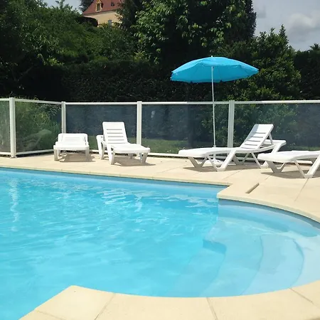 Apartament Appartments Rue Sylvia Montfort *